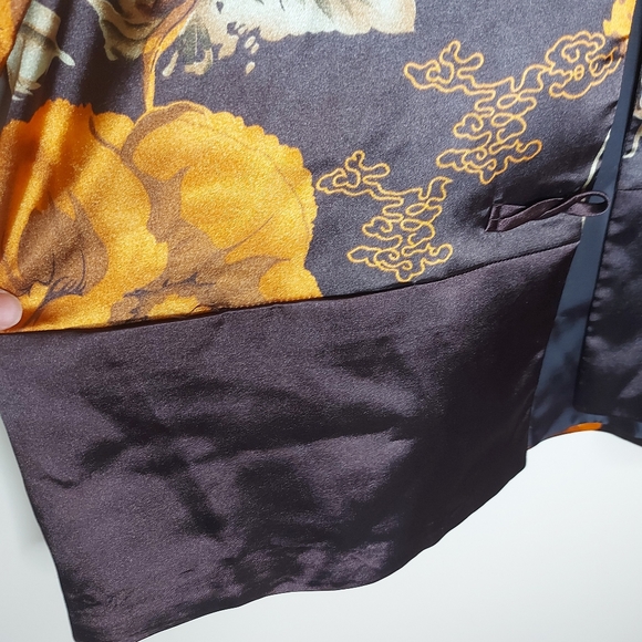 Oversized vintage satin jacket🏵️🌿 - Picture 9 of 10